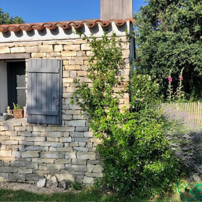 Maison Vendeenne A 5 Min Du Bord De Mer Saint-Hilaire-la-Forêt Εξωτερικό φωτογραφία