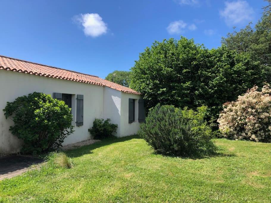 Maison Vendeenne A 5 Min Du Bord De Mer Saint-Hilaire-la-Forêt Εξωτερικό φωτογραφία